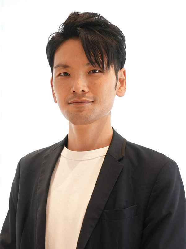 堀川 諒 氏